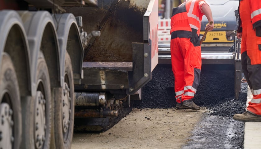 Remont ulicy - zdjęcie ilustracyjne