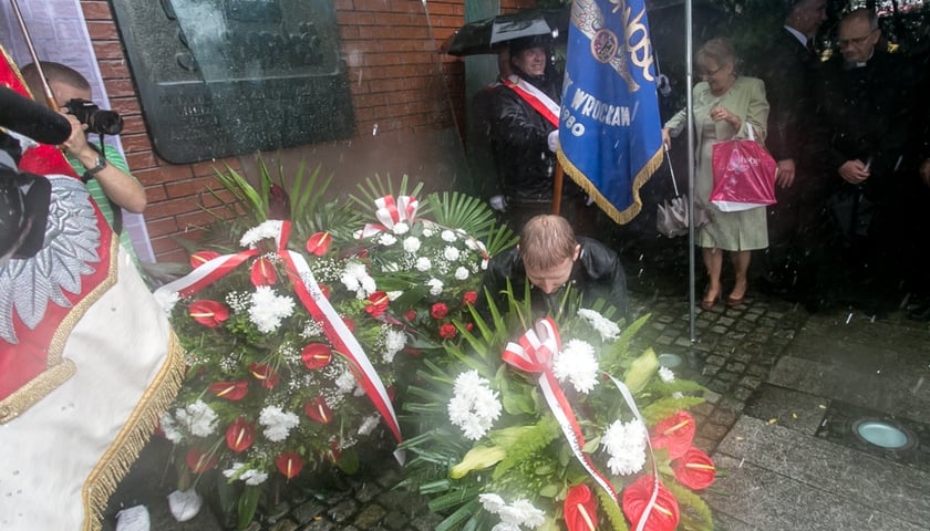 34. rocznica powstania NSZZ „Solidarność” w strugach deszczu [ZDJĘCIA]