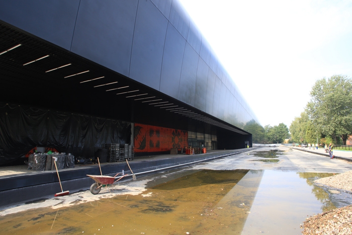 Afrykarium-Oceanarium: koralowce u rekinów i pierwsze ryby [ZDJĘCIA, WIDEO]