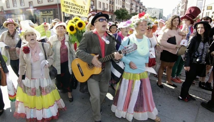 Kapeluszowy rekord Guinnessa pobity! [ZDJĘCIA, WIDEO]
