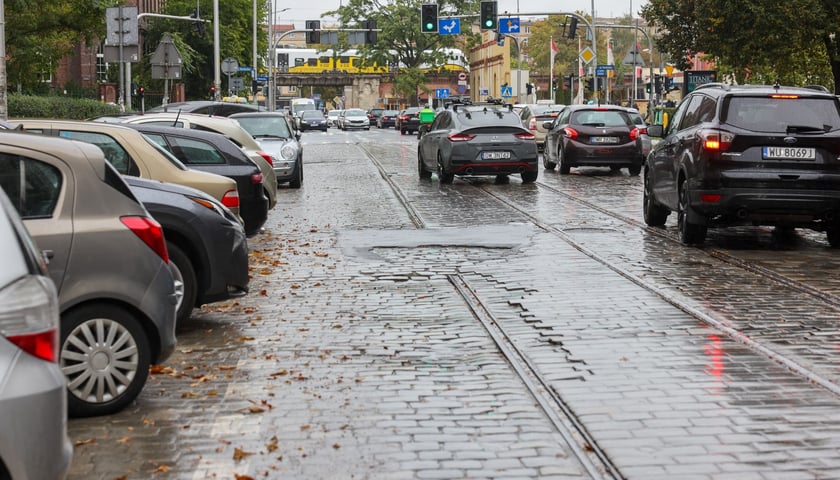 Na zdjęciu ul. Zielińskiego. Wrocławskie Inwestycje przygotują przetarg, który wyłoni projektanta przebudowy ulicy