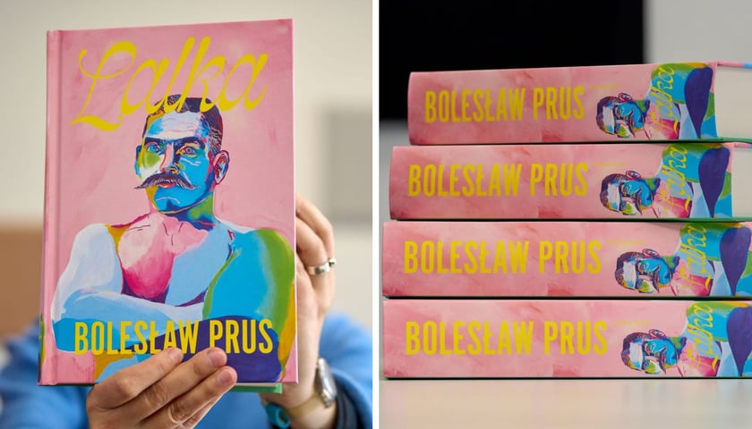 Dwa zdjęcia, z lewej okładka powieści „Lalka” Bolesława Prusa, z prawej cztery książki ułożone, aby było widać grzbiety