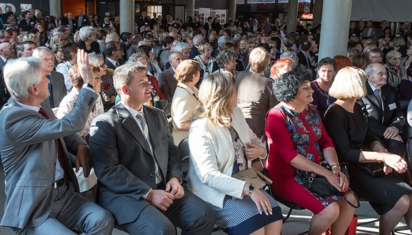 Zjazd absolwentów IX LO we Wrocławiu [GALERIA]