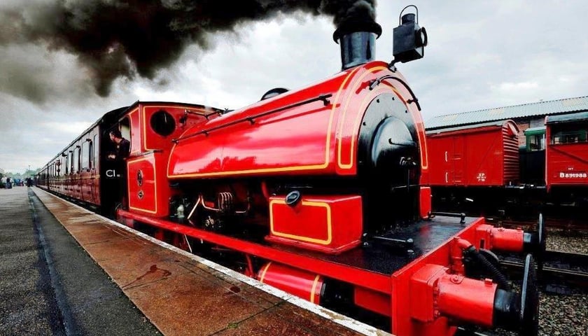 Wciąż w parkiet stuka – Bohdan Łazuka