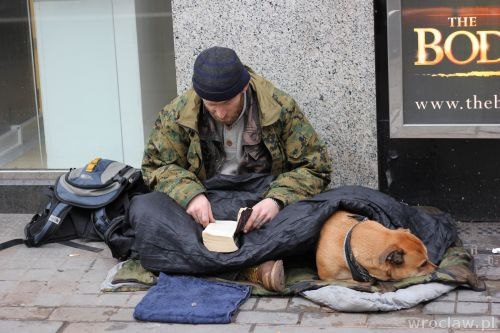 Książka dla bezdomnego