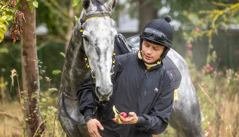 Paweł Pałczyński i Jadmir przygotowujący się do Crystal Cup. Wrocław, październik 2025