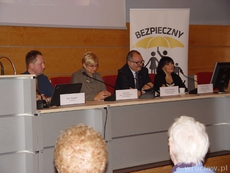 Izabela Skrybant- Dziewiątkowska w reklamie TV dla seniorów