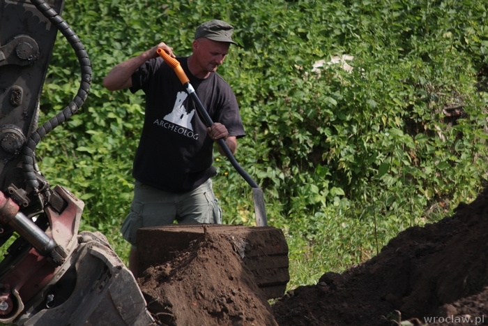 Wrocławski archeolog odkopuje ruiny zamku