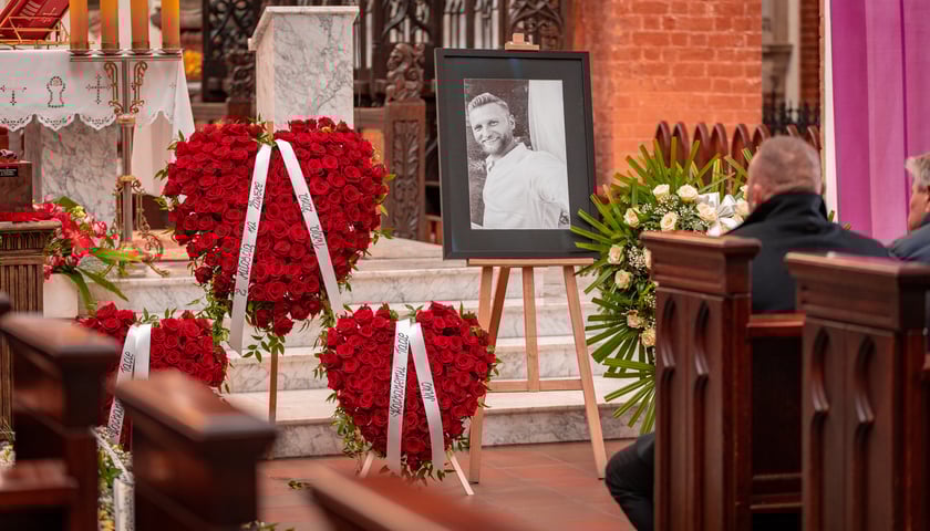 Msza żałobna Artura Sękowskiego, który zginął w rajdzie samochodowym