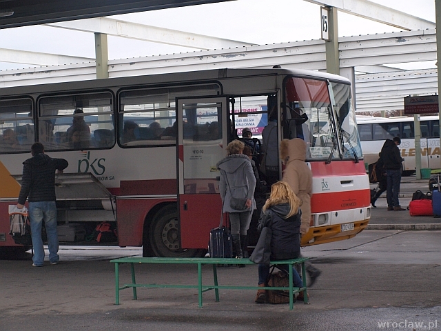 Wybierasz się na święta autobusem? Zarezerwuj bilet