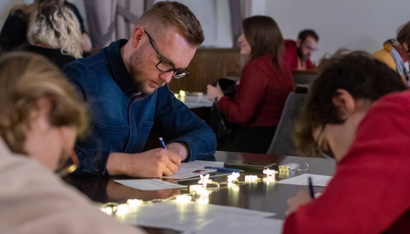 <p>Listopisanie na Politechnice</p>