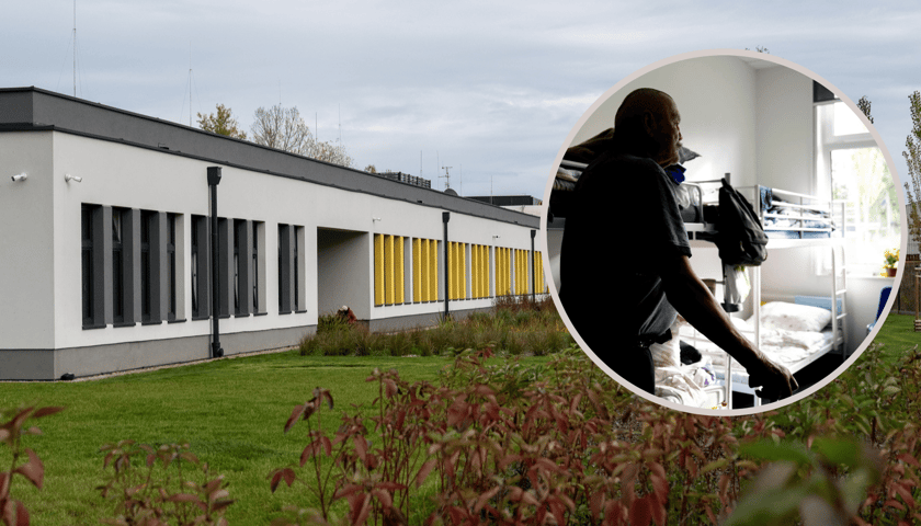 W tle ośrodek dla osób w kryzysie bezdomności przy Popielskiego, w kółku jeden z rezydentów w swoim pokoju