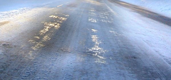 Marznący deszcz i gołoledź - prognozy na jutro