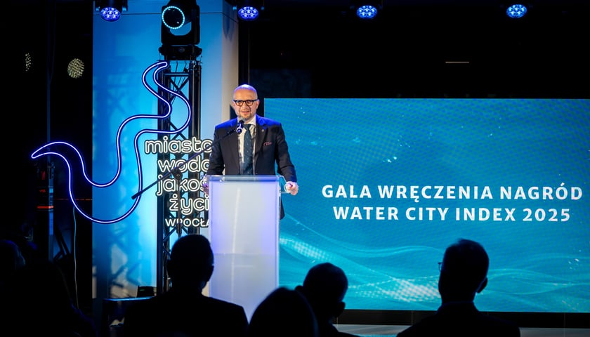 Jakub Mazur, wiceprezydent Wrocławia podczas gali Water City Index.