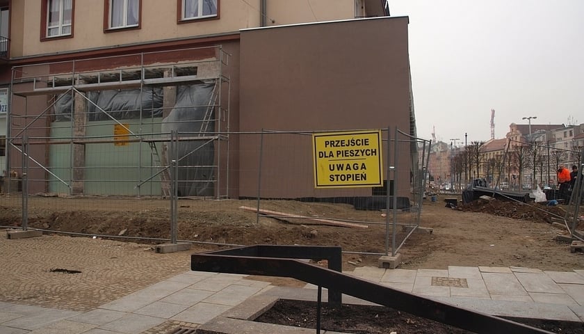 Remont baru Barbara na finiszu [ZDJĘCIA, WIDEO]