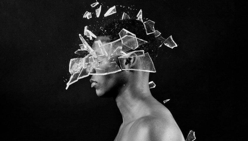 Szkło Kontaktowe Wielowarstwowe