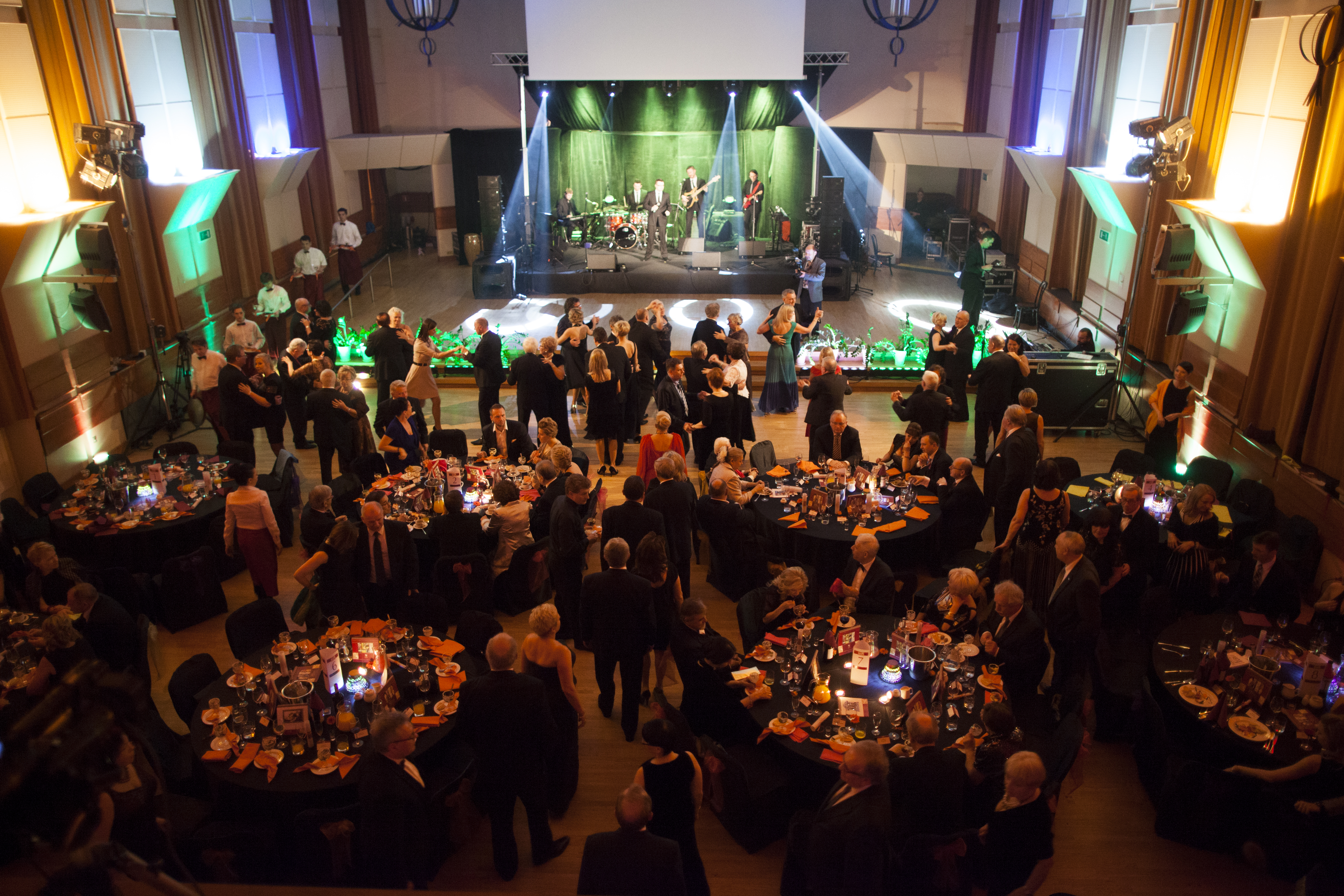 Sezon balowy na uczelniach