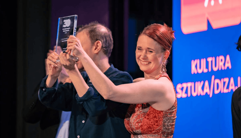 Agata Obłąkowska-Mazurkiewicz, dyrektorka artystyczna i reżyserka Teatru Kambak podczas gali 30 Kreatywnych Wrocławia 2025.