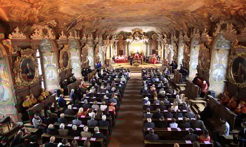 Tytuły profesorskie dla znanych lekarzy