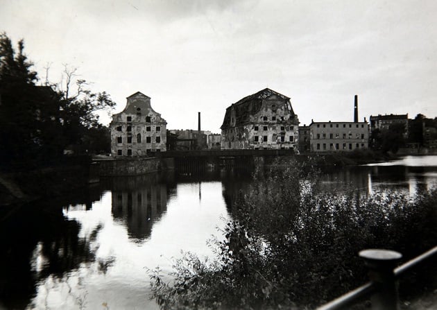 Akta W. Wysadzenie młynów Św. Klary