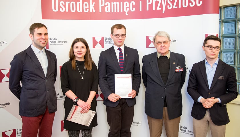 Pierwsi stypendyści konkursu im. gen. Fieldorfa „Nila”