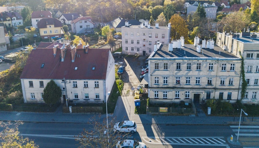 Dolnobrzeska 16-18 na wrocławskiej Leśnicy