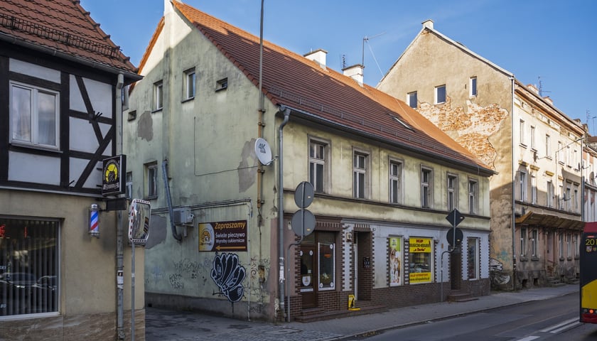 Leśnica: Średzka 24