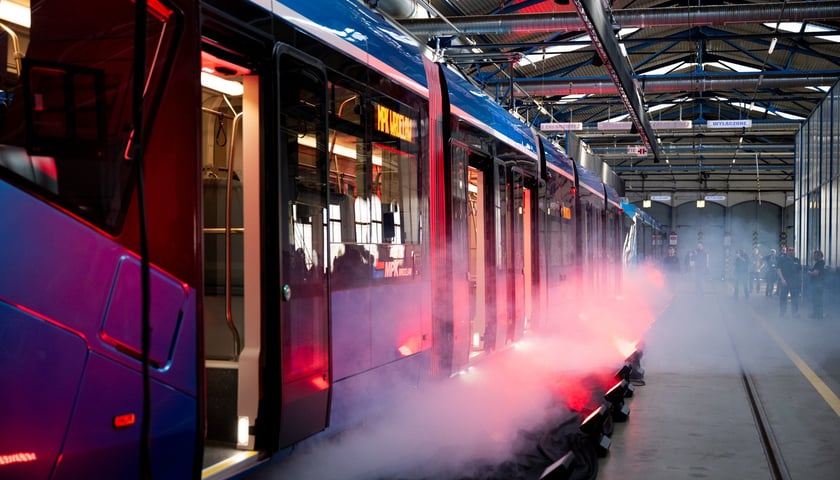 Prezentacja pierwszej zmodernizowanej Skody 19T na zajezdni Borek