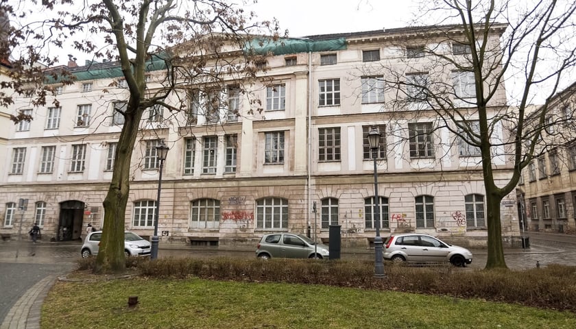 Hotel w budynku dawnej Farmacji