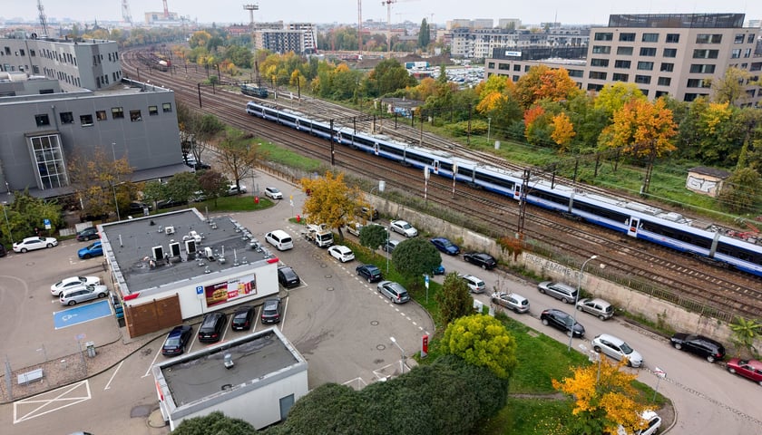 Okolice tunelu oznaczonego na mapie jako 1. Rejon ulicy Dolnej (po stronie Ołbina) i ulicy Miłosza (po stronie Kleczkowa)