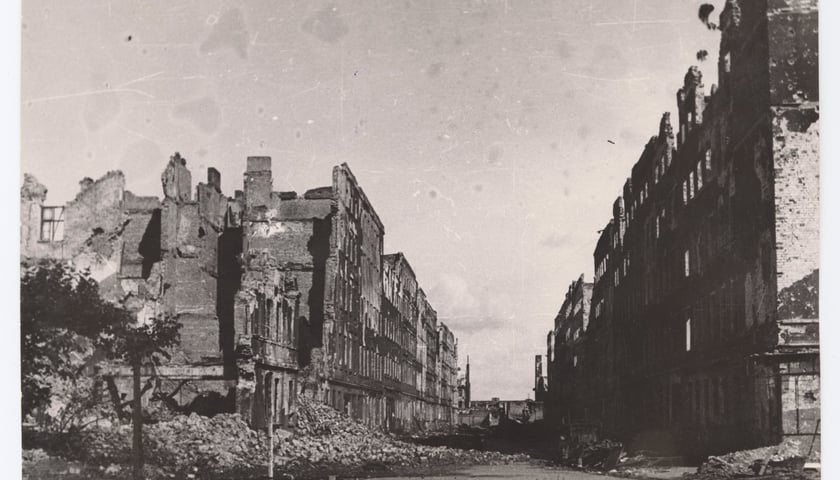 Ulica Poznańska 1945