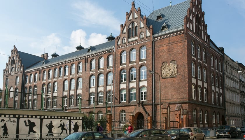 Panorama Racławicka w szkole – odsłonięto tablicę