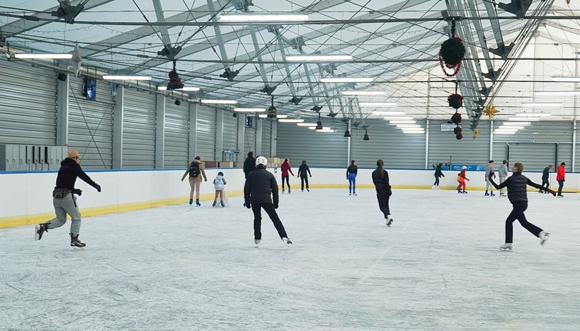 Otwarcie lodowiska przy ul. Spiskiej