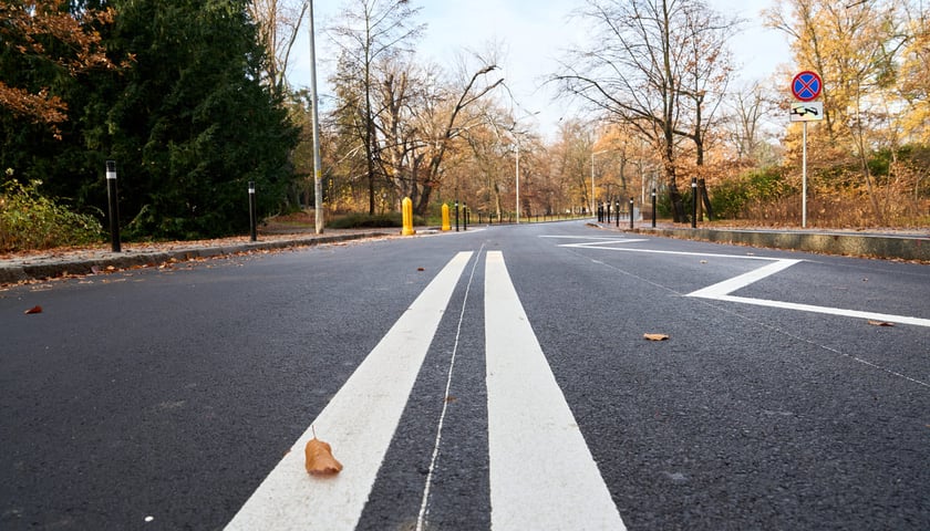 Ulica Waligórskiego po remoncie. Wrocław, 16.11.2025.