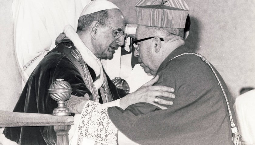 Papież Paweł VI i kardynał Bolesław Kominek
