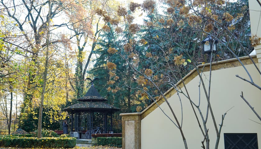 Wpisana do rejestru zabytków willa pod adresem Powstańców Śląskich 202, listopad 2025