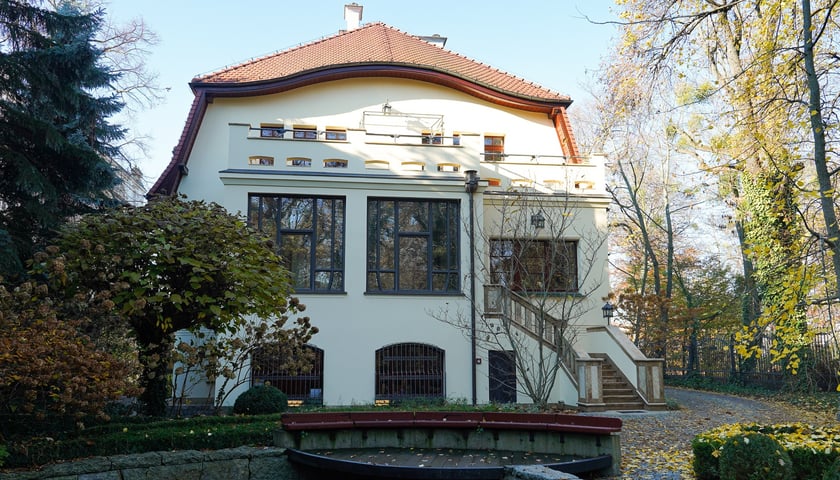 Wpisana do rejestru zabytków willa pod adresem Powstańców Śląskich 202, listopad 2025