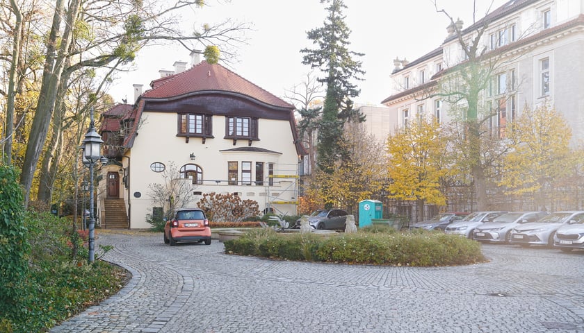 Wpisana do rejestru zabytków willa pod adresem Powstańców Śląskich 202, listopad 2025