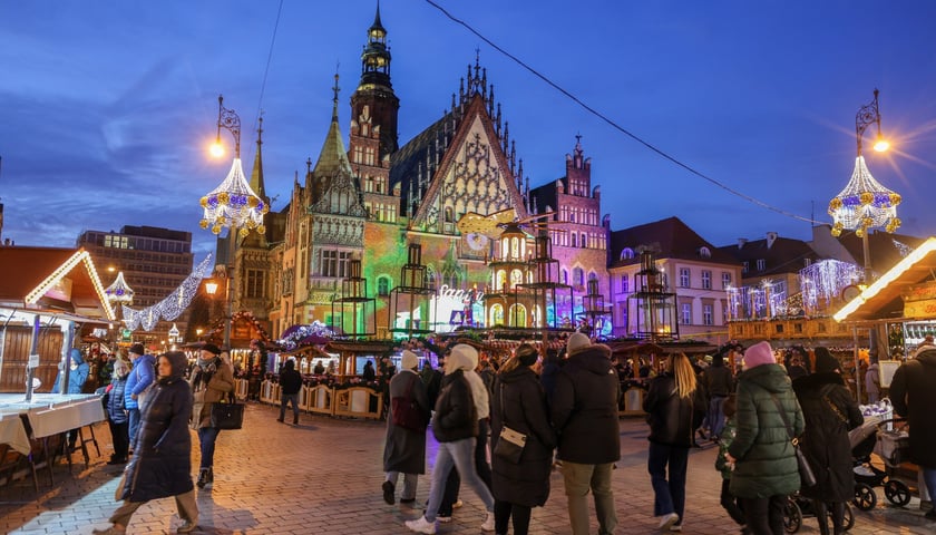 Wieczór otwierający jarmark świąteczny na Rynku we Wrocławiu, 21 listopada 2025