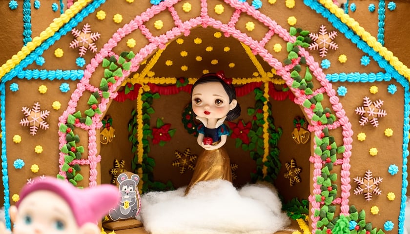 <p>Nowe Miasto z Piernika obejrzymy w Kolejkowie od 25 listopada do 28 lutego 2026</p>