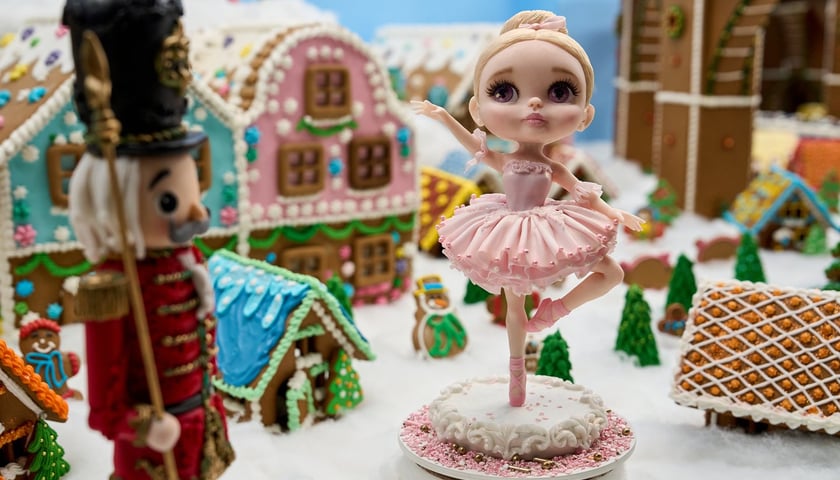 <p>Nowe Miasto z Piernika obejrzymy w Kolejkowie od 25 listopada do 28 lutego 2026</p>