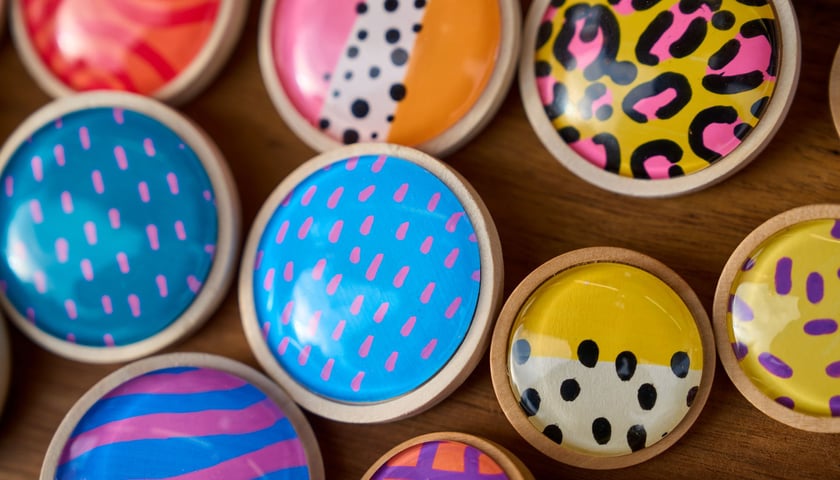 <p>Kolczyki z pracowni By Tasha</p>