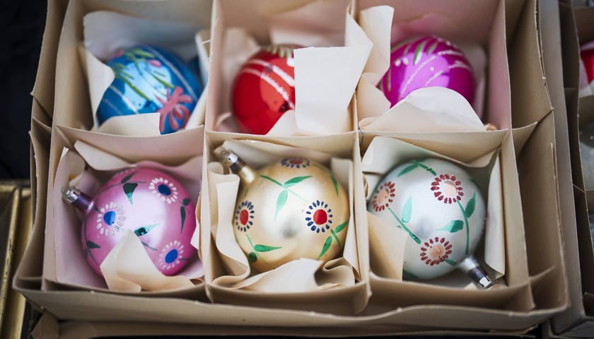 Giełda Staroci pod Iglicą przy Hali Stulecia we Wrocławiu 29 listopada 2025