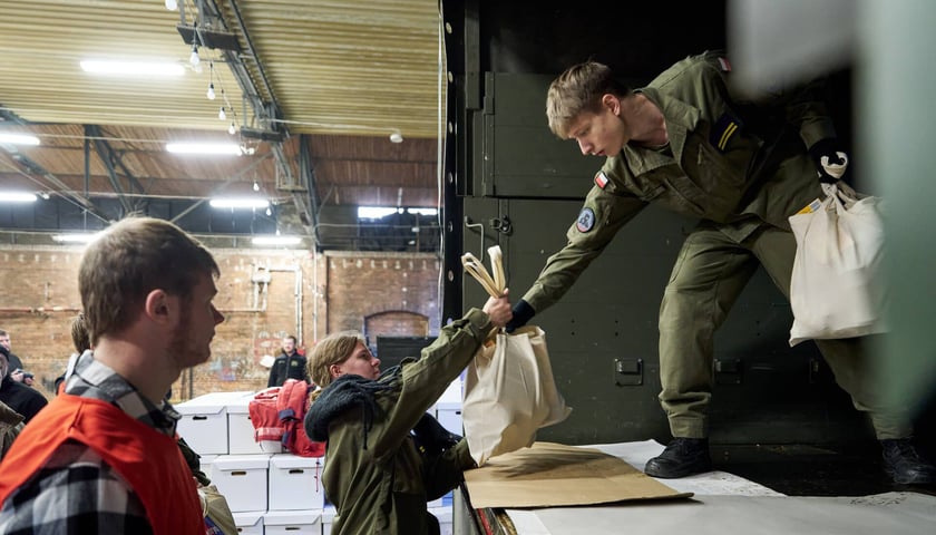 1. dzień pakowania i transportu Paczek Dobrych Relacji, 3 grudnia 2025