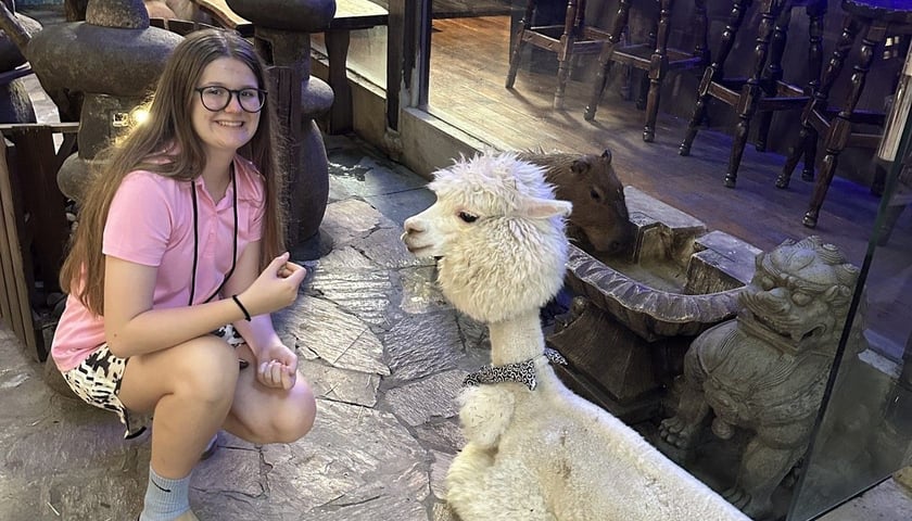 13-letnia Joanna Gubała podczas podróży po Chinach