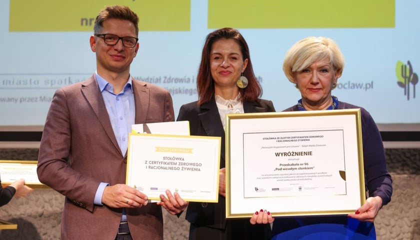 Uroczystość wręczenia certyfikatów z zakresu żywienia i aktywności fizycznej - 05.12.2025