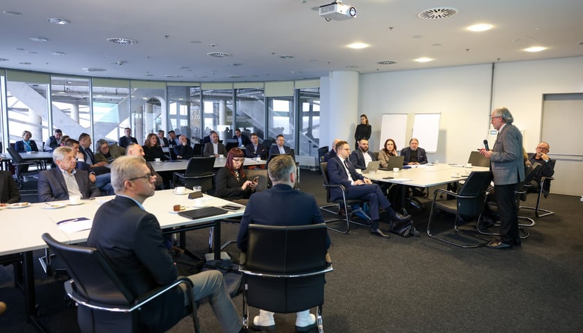 Spotkanie ws. projektu ustawy i statutu wiązku Metropolitalnego „Wrocławski Obszar Metropolitalny”