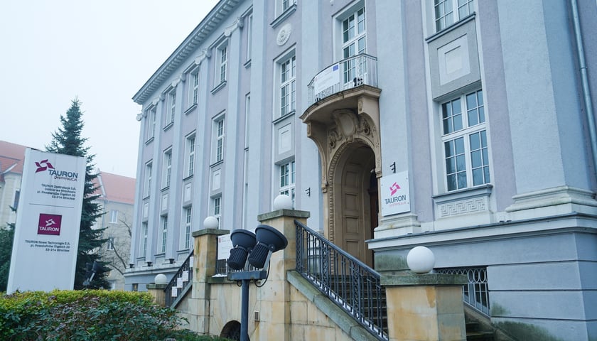 Plac Powstańc&oacute;w Śląskich 20