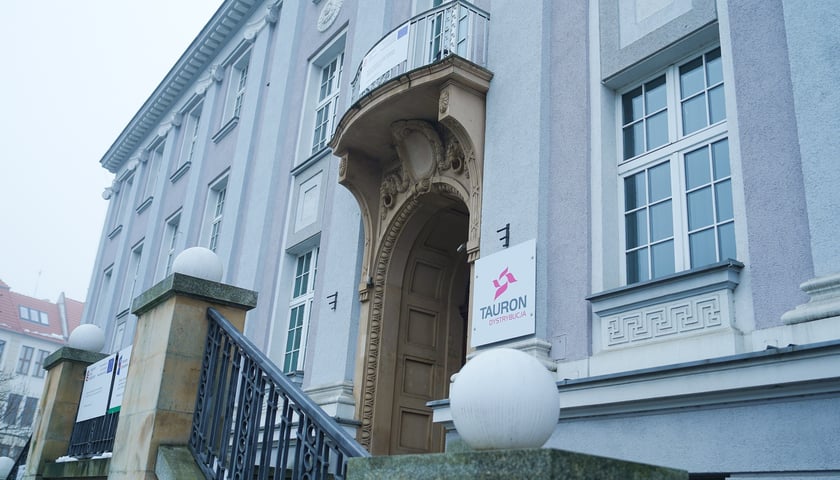 Plac Powstańc&oacute;w Śląskich 20