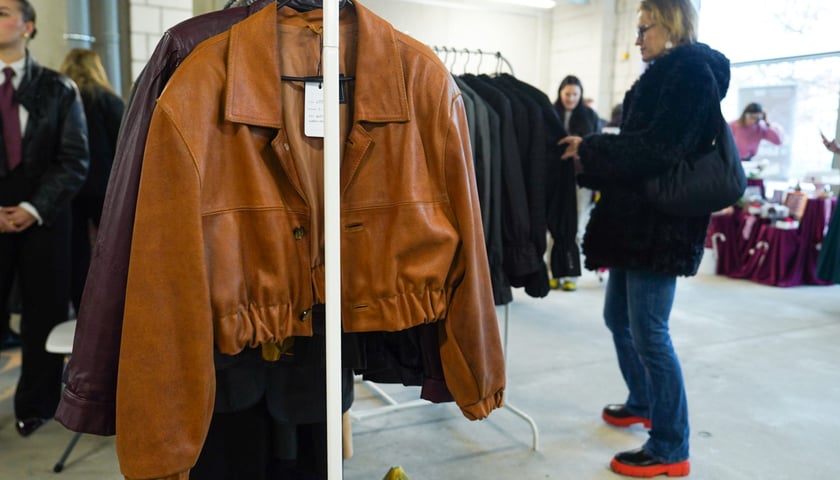 Targi LOOP flea market we wrocławskich Bulvarach